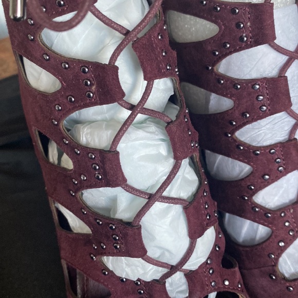 BCBGeneration Bg-Cherries Dress Sandal Pinot Suede Open Toe Booties size 8.5 - Picture 5 of 6